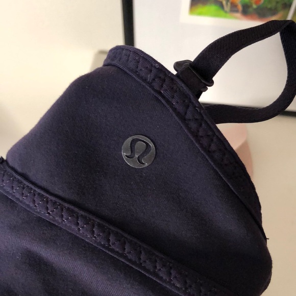 LuluLemon Ariel Purple Workout Top - Picture 7 of 8